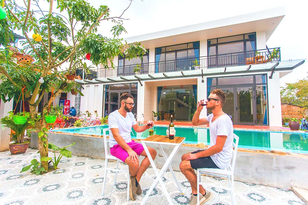 9 Hostels in Phong Nha with Private Rooms