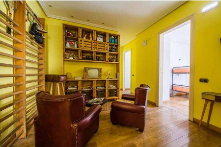 5 Hostels in León with Private Rooms
