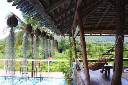 12 Cheapest Hostels in Pai