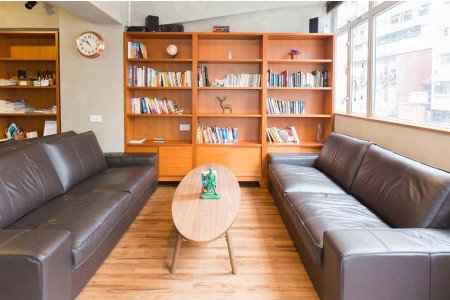 11 Best Hostels with Private Rooms in Hong Kong