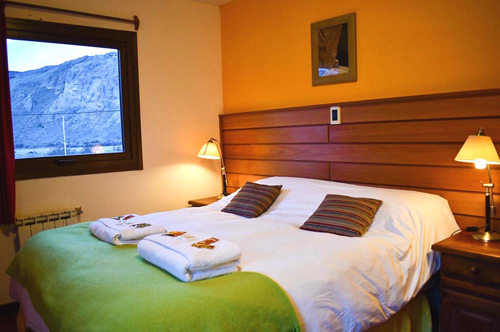 5 Hostels in El Chaltén with Private Rooms