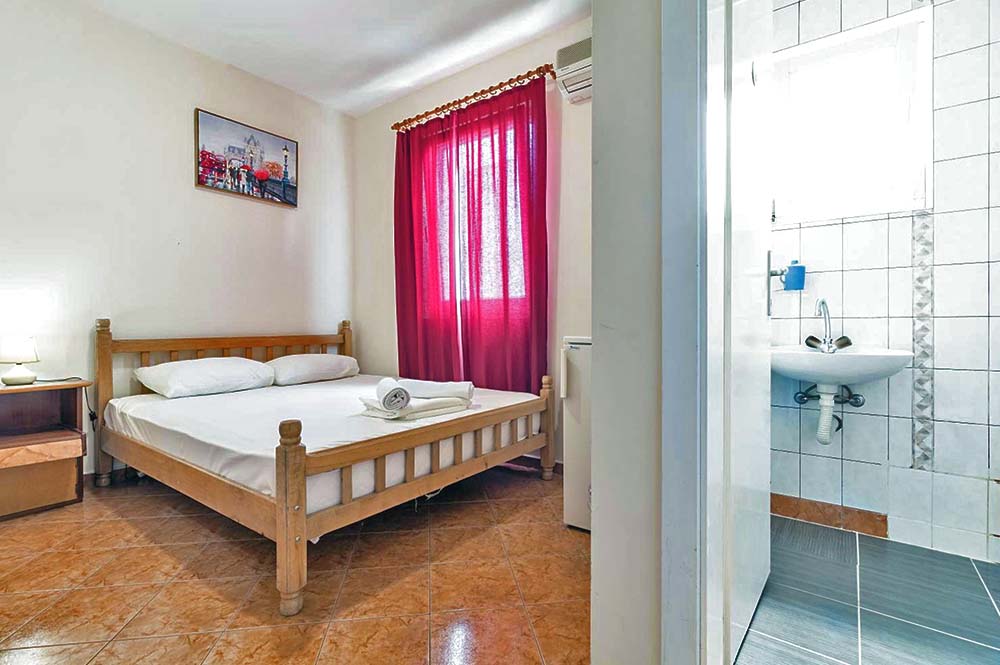 3 Hostels in Budva with Private Rooms