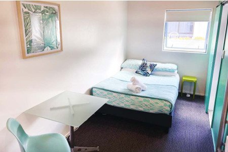 3 Hostels in Paihia with Private Rooms