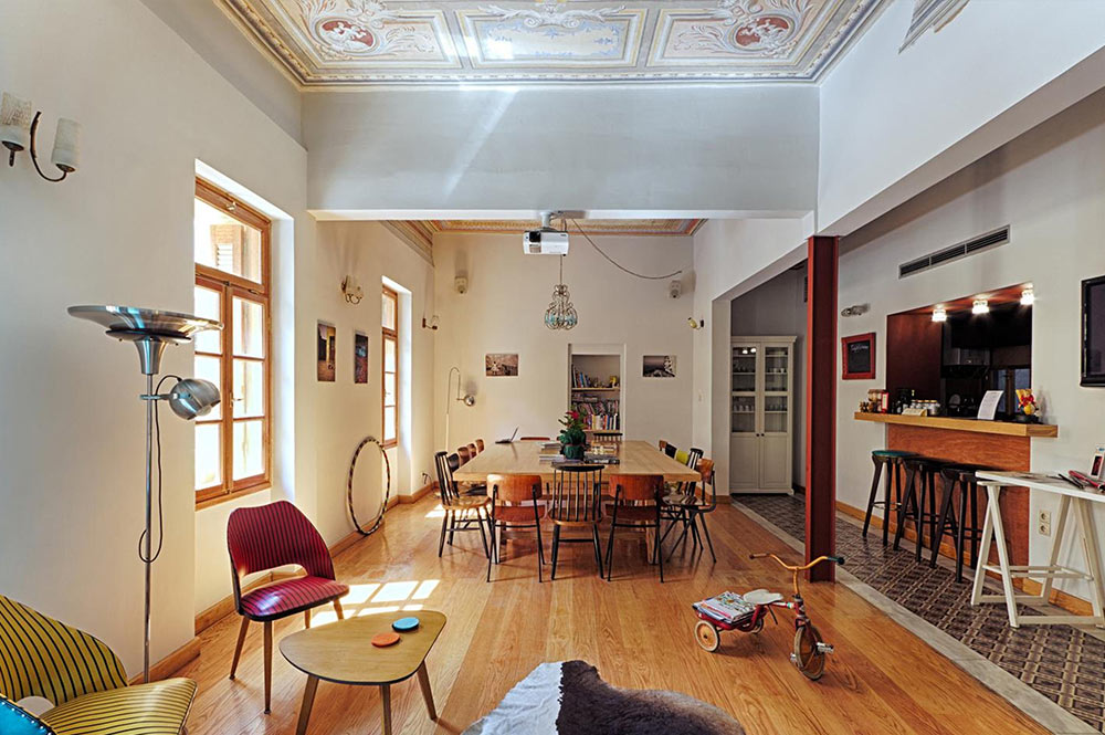 11 Best Hostels with Private Rooms in Athens