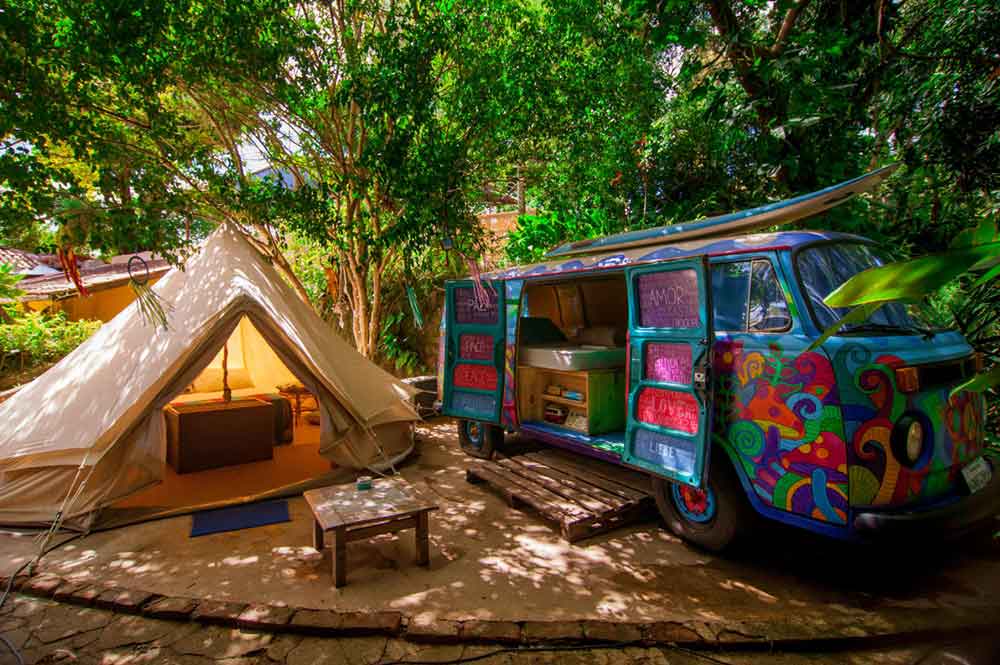 3 Best Hostels in Ilhabela