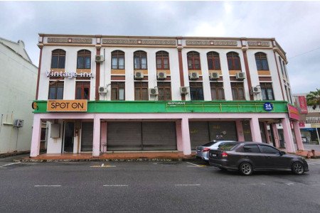 9 Hostels in Malacca with Private Rooms