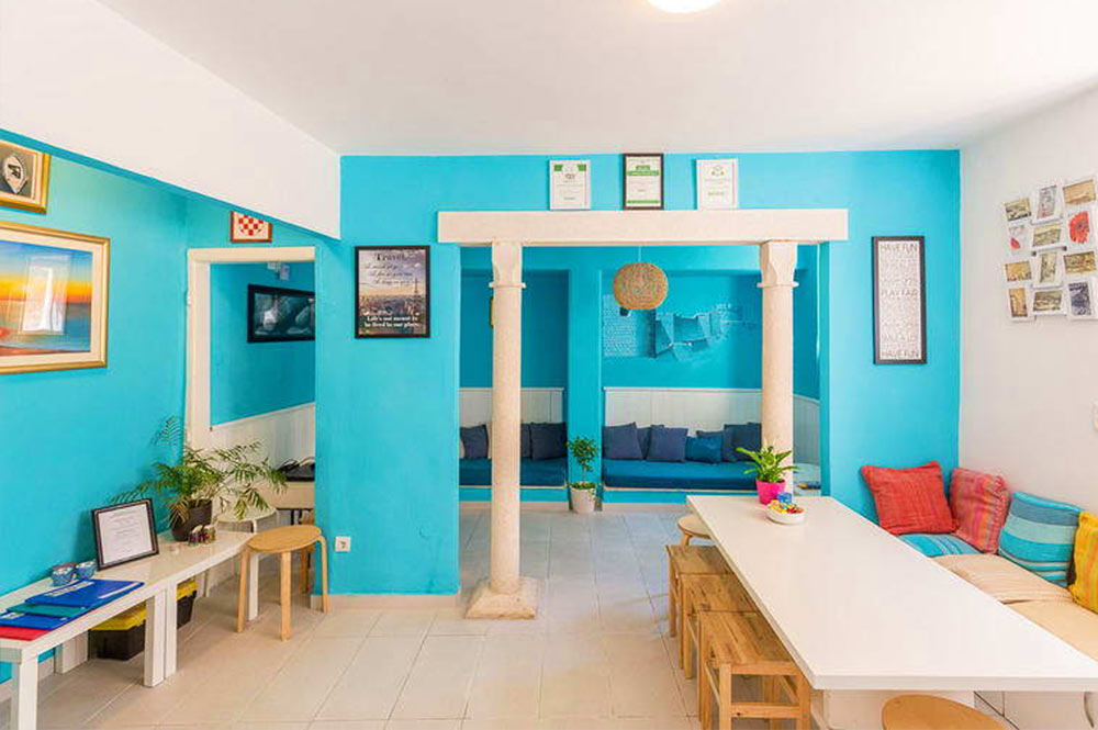 8 Best Hostels with Private Rooms in Dubrovnik