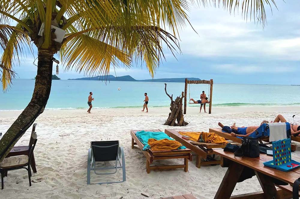 3 Cheapest Hostels in Koh Rong
