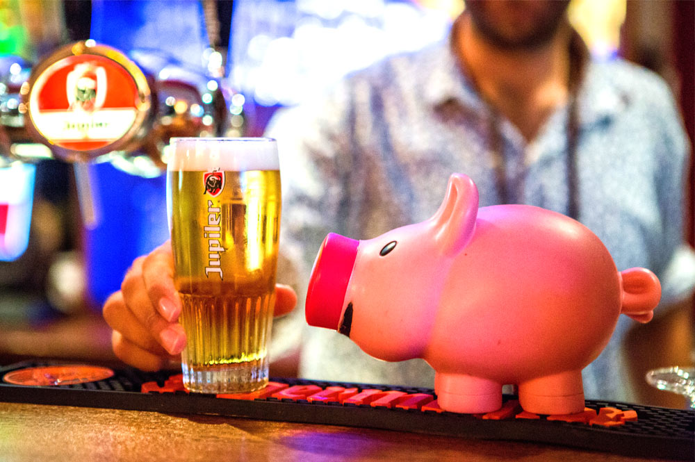 15 Cheapest Hostels in Amsterdam