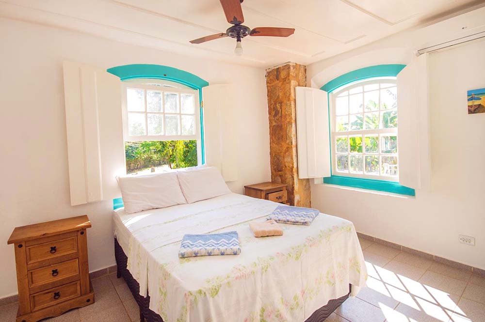 17 Cheapest Hostels in Paraty
