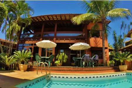 6 Party Hostels in Ilha Grande