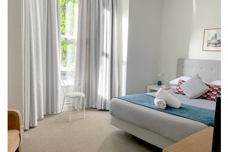 4 Hostels in Picton with Private Rooms