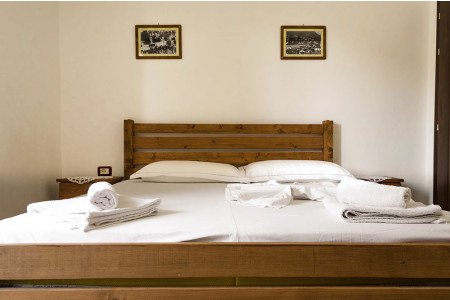 5 Hostels in Berat with Private Rooms