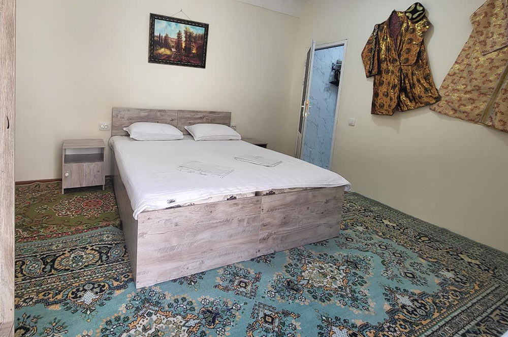 5 Hostels in Bukhara with Private Rooms