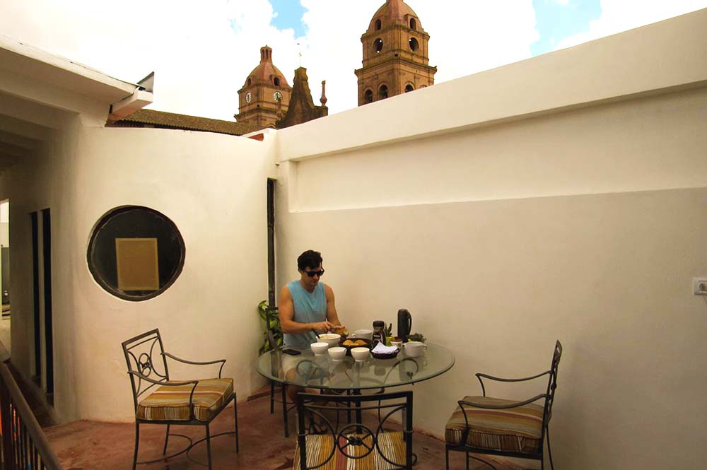 3 Hostels in Santa Cruz de la Sierra with Private Rooms