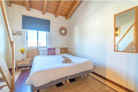 4 Hostels in Aljezur with Private Rooms