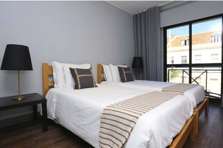 3 Hostels in Setúbal with Private Rooms