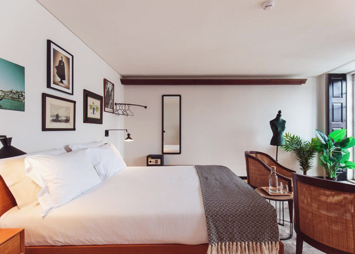 4 Hostels in Vila Nova de Gaia with Private Rooms