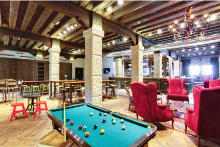 3 Party Hostels in Venice
