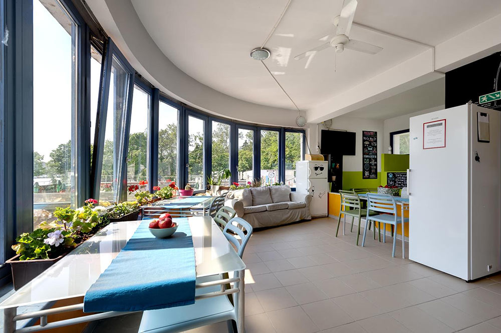 8 Youth Hostels in Budapest