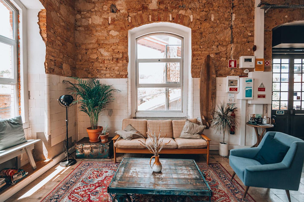 14 Youth Hostels in Lisbon