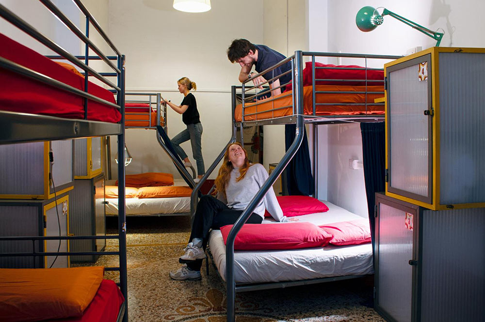 5 Youth Hostels in Genoa