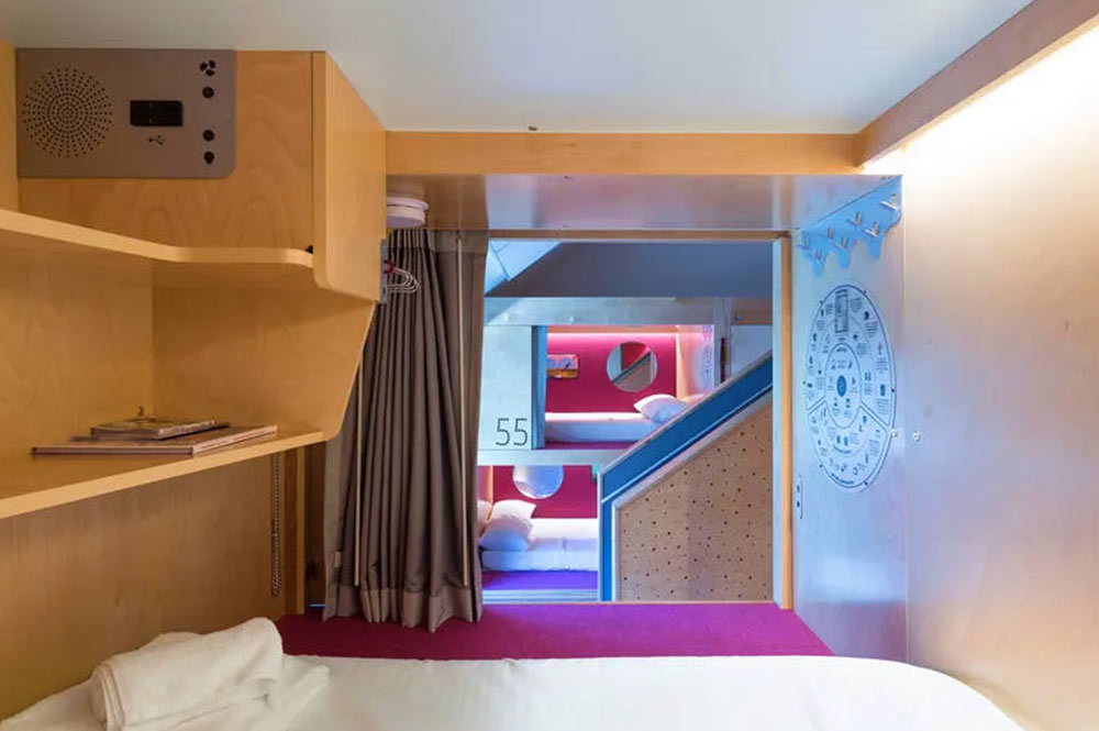 3 Youth Hostels in Whistler