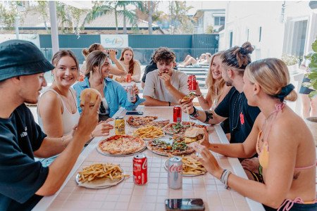 5 Youth Hostels in Surfers Paradise