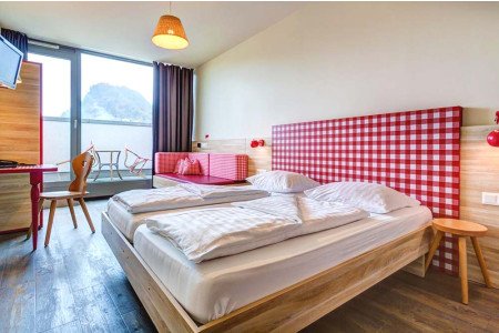 7 Hostels in Salzburg with Private Rooms
