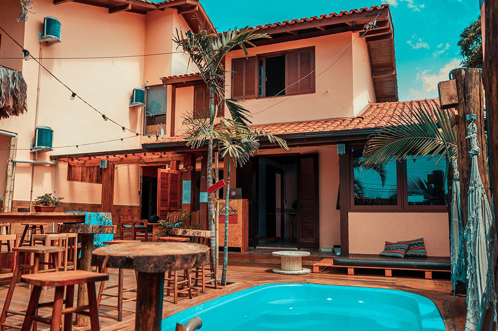 9 Best Hostels in Florianópolis for Female Solo-Travelers