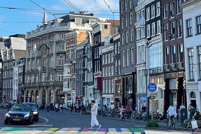 Staying in Amsterdam city center as a backpacker