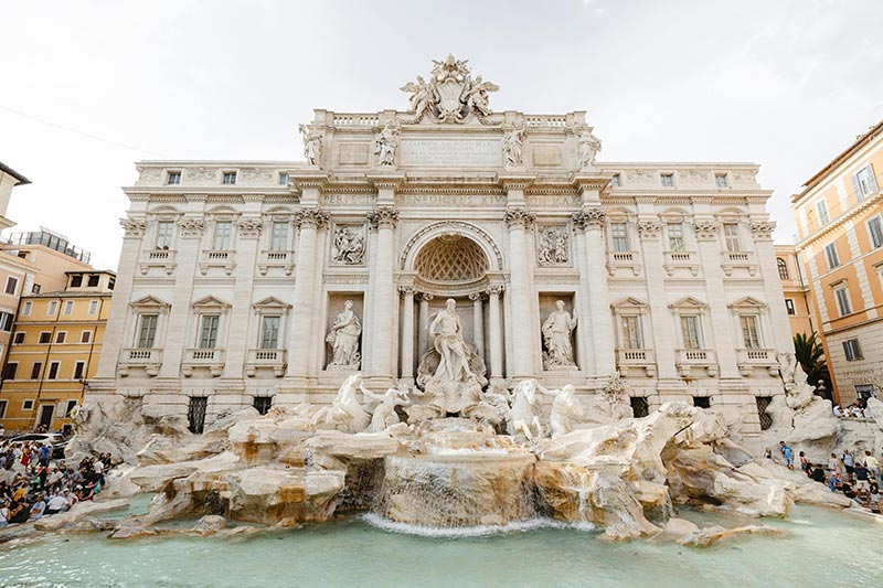 Fontana di Trevi, a must see in Rome