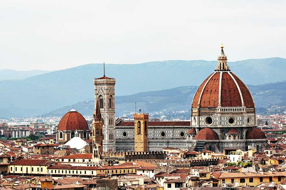 Where to Stay in Florence as a Solo Traveler (Hostel, Safety, Areas) Where to Stay in Florence as a Solo Traveler (Hostel, Safety, Areas)