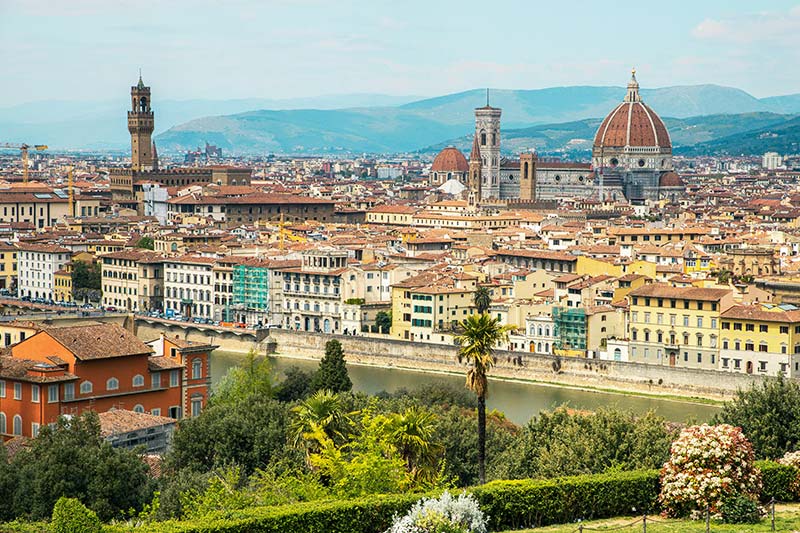 cheapest area for backpackers in Florence