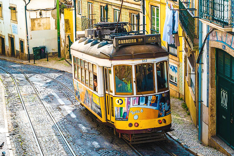 Best-Free & Budget‑Friendly-Attractions.jpg