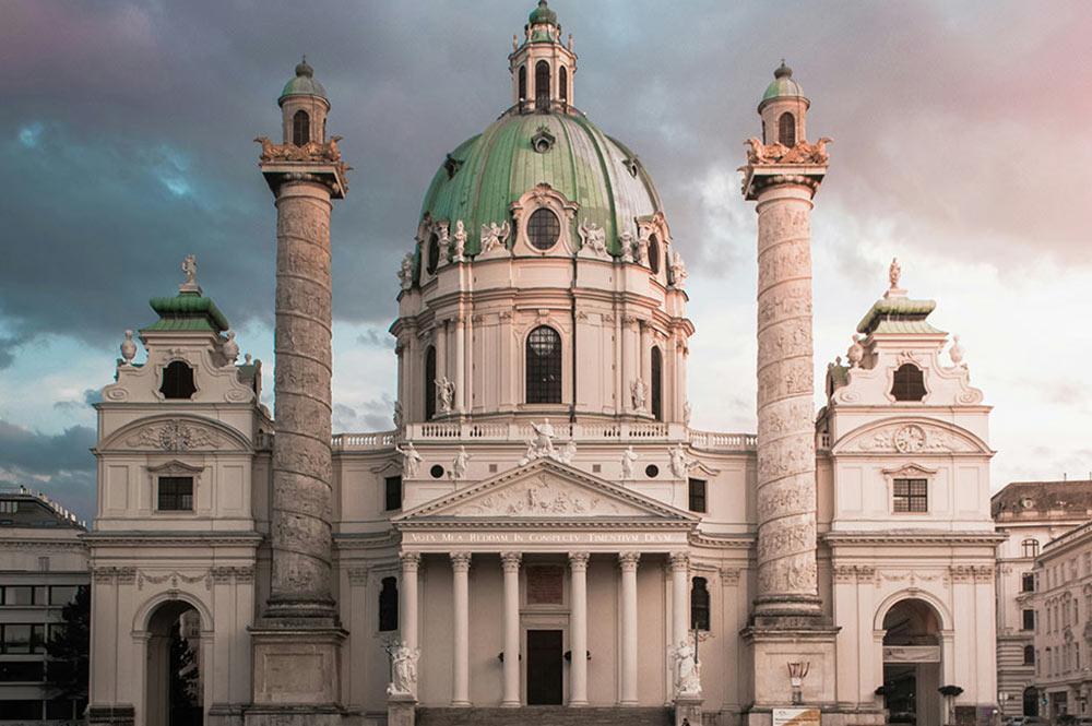 Where to Stay in Vienna as a Solo Traveler (Hostel, Safety, Areas) Where to Stay in Vienna as a Solo Traveler (Hostel, Safety, Areas)