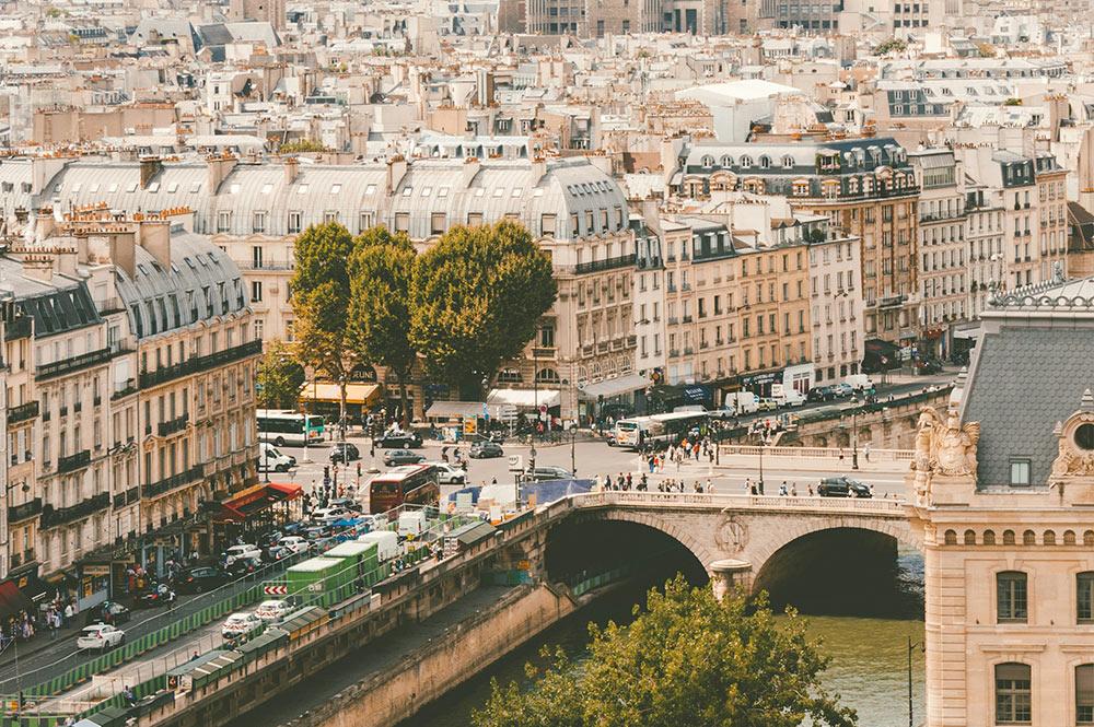 Where to Stay in Paris as a Solo Traveler (Hostel, Safety, Areas) Where to Stay in Paris as a Solo Traveler (Hostel, Safety, Areas)
