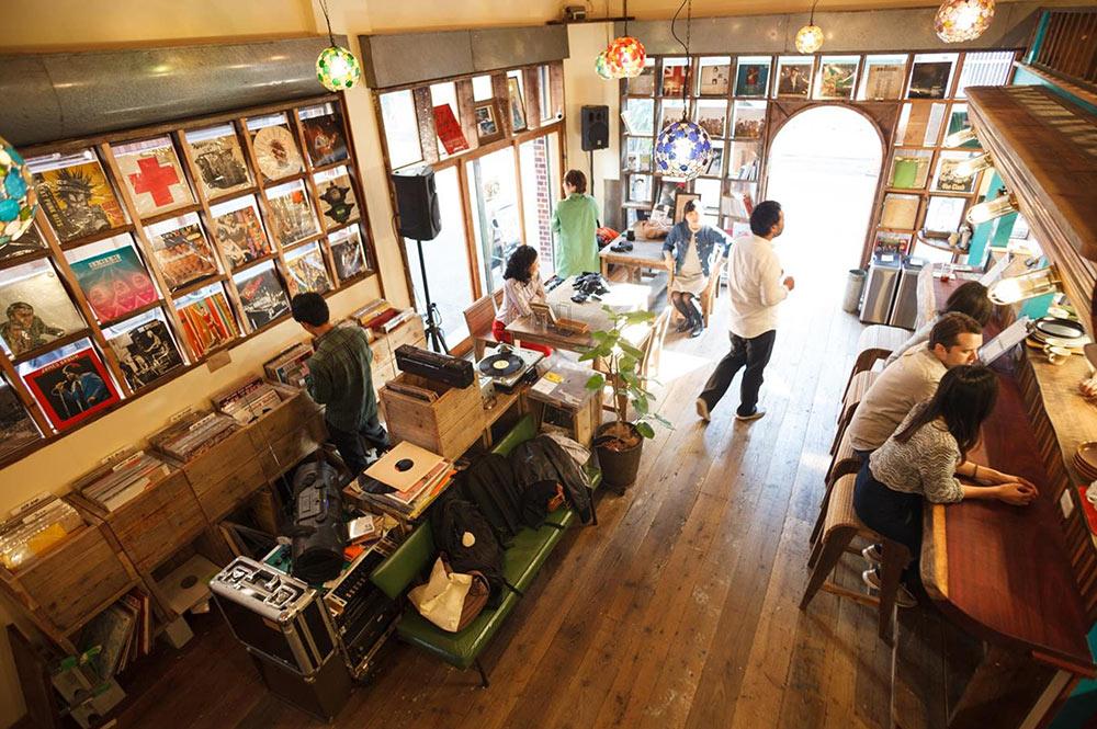 How to Choose a Hostel in Osaka in 2025 (What to Expect)