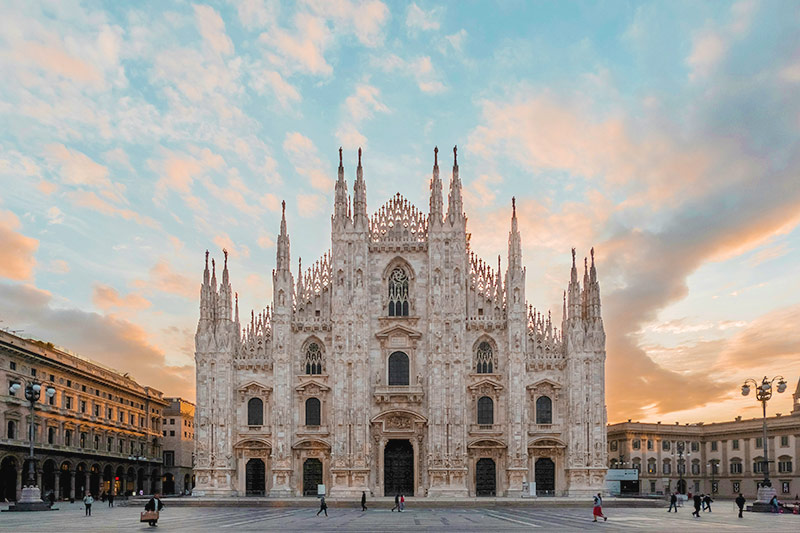 Is-Milan-Safe-for-Solo-Travelers-.jpg