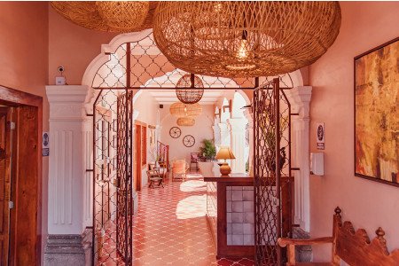 11 Best Hostels in Antigua
