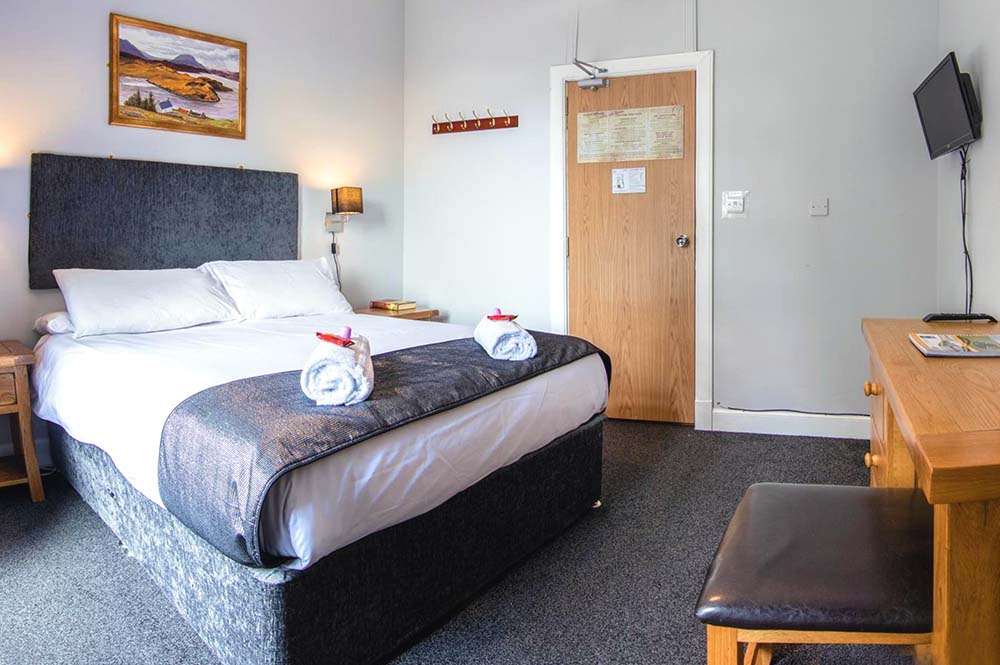 4 Hostels in Inverness with Private Rooms