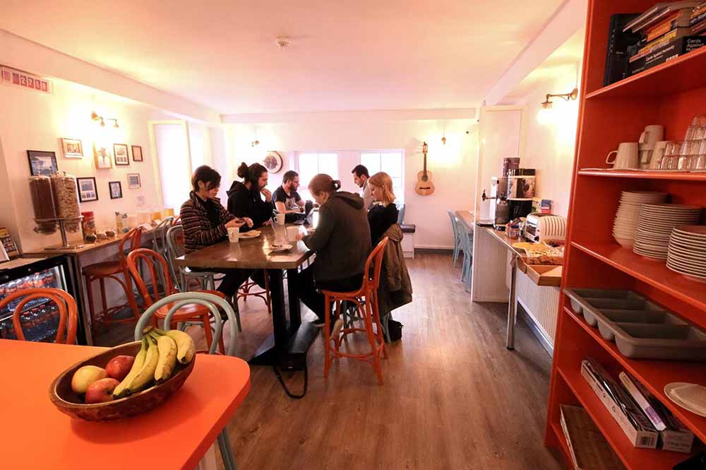 7 Hostels in Galway with Private Rooms