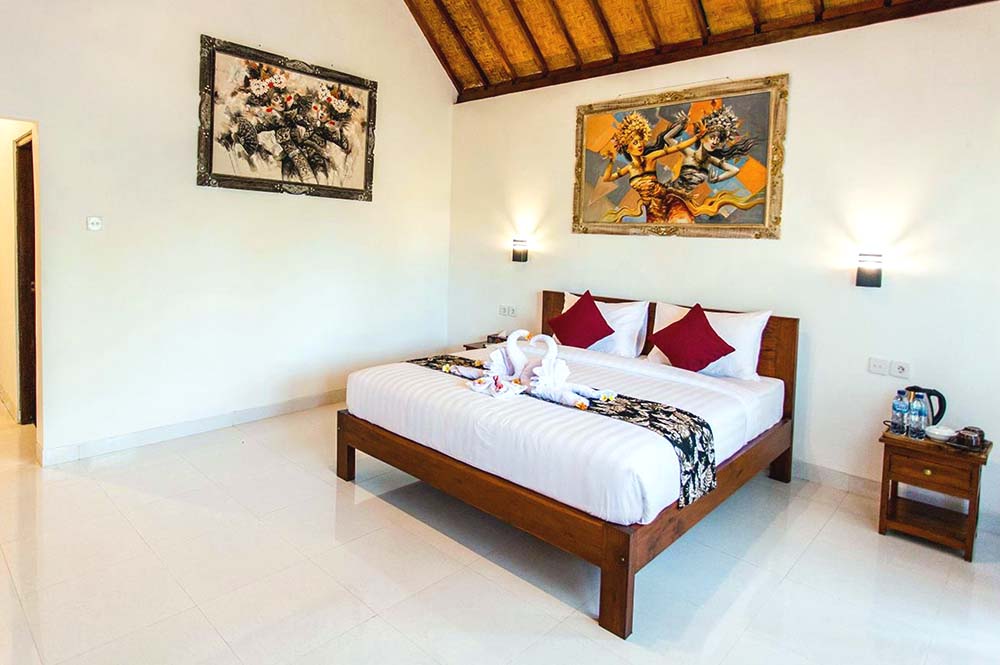 4 Hostels in Nusa Penida with Private Rooms