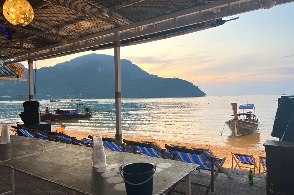 5 Hostels in Ko Phi Phi with Private Rooms