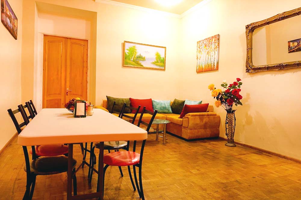13 Cheapest Hostels in Tbilisi