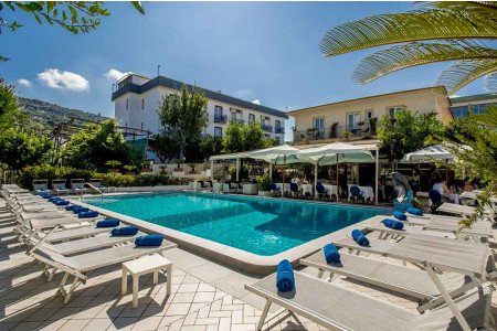3 Best Hostels in Sorrento